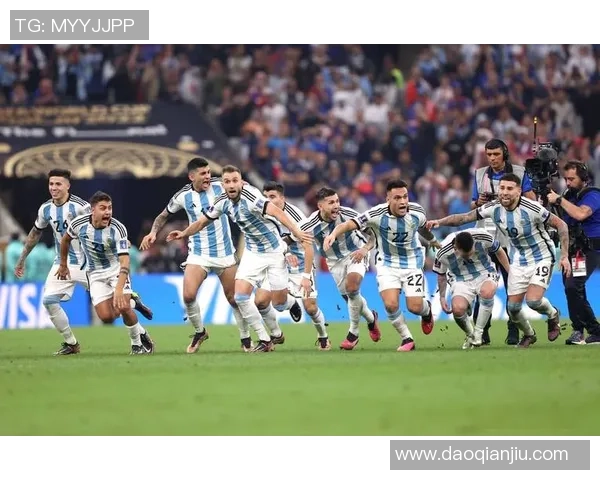 大门牙的足球明星如何用微笑征服赛场与球迷的心灵