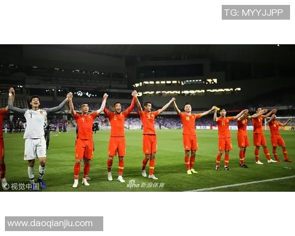 北京篮球队比赛经验引发热议球迷对战术选择和临场表现展开激烈讨论